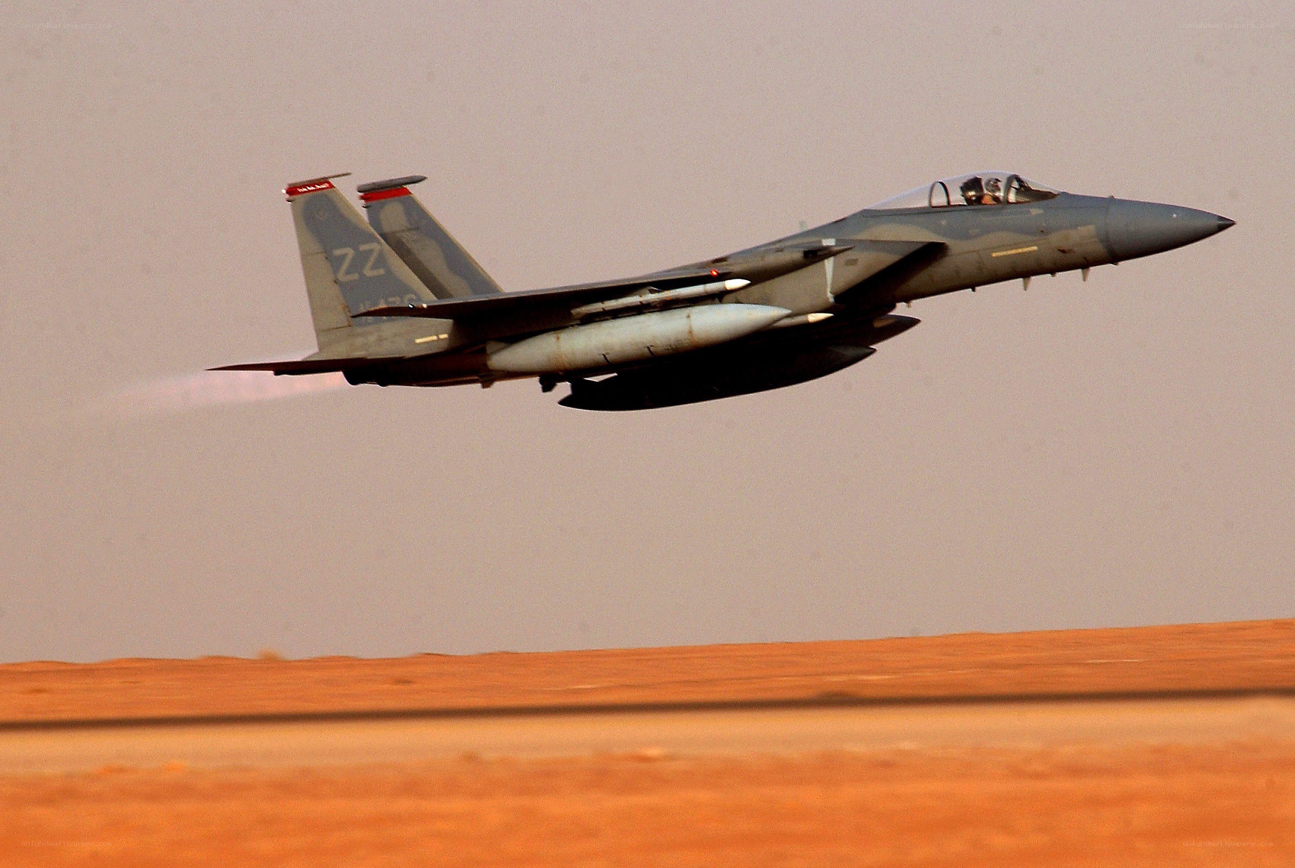 F-15 fighter jet in flight