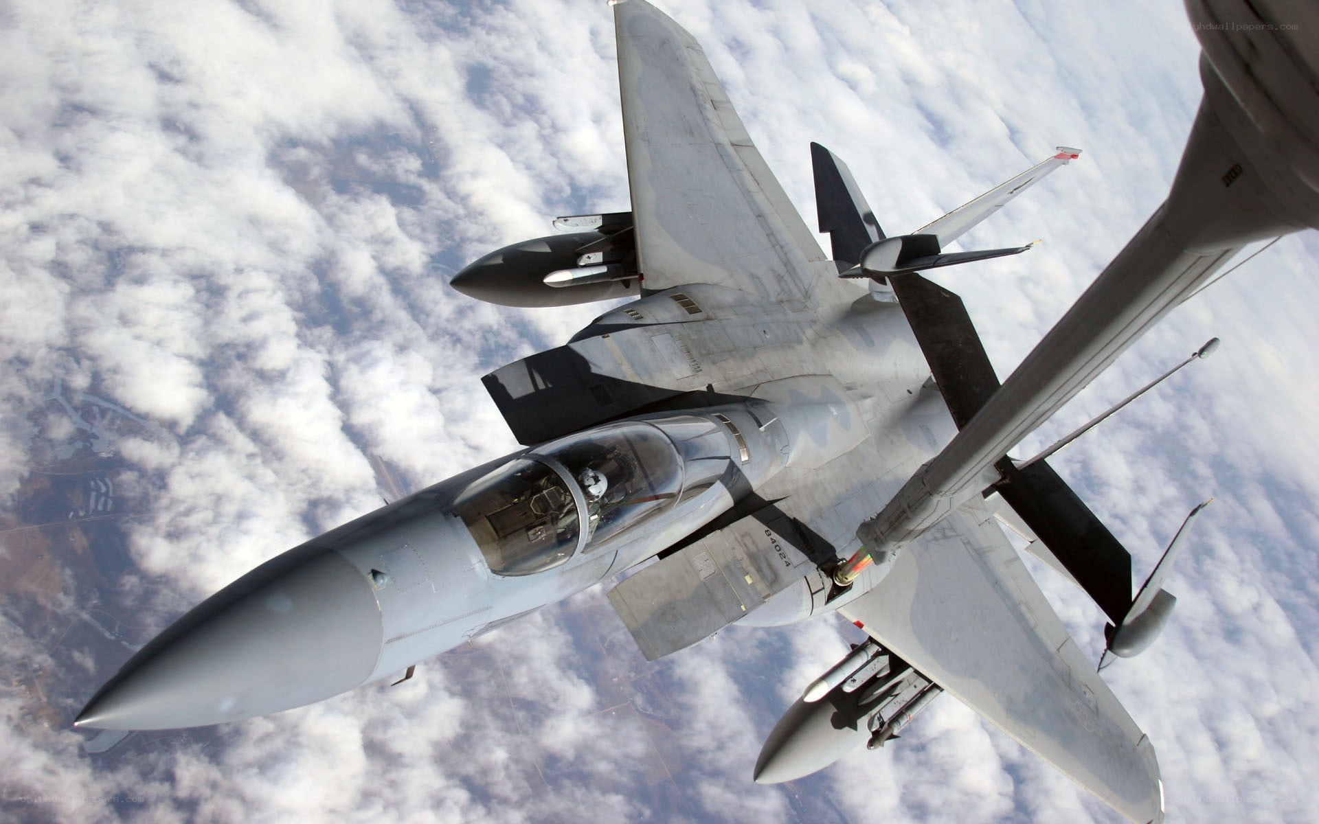 F-15 fighter jet in flight