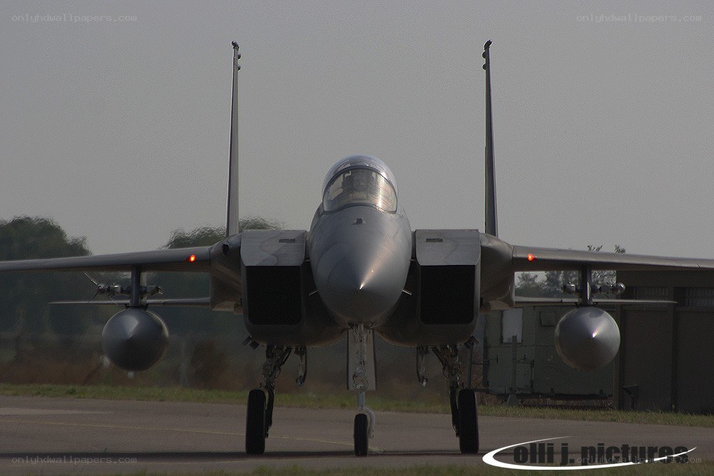 F-15 fighter jet on runway