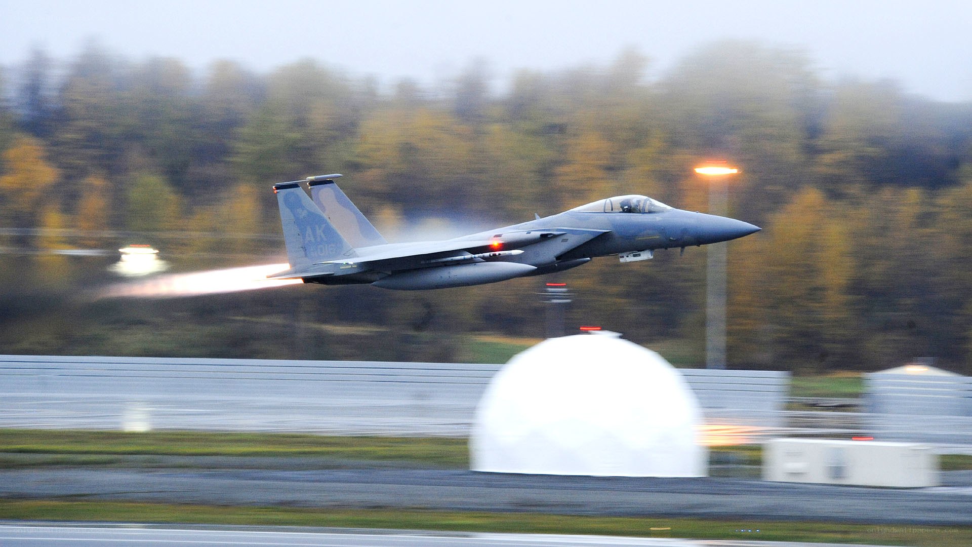 F-15 fighter jet taking off