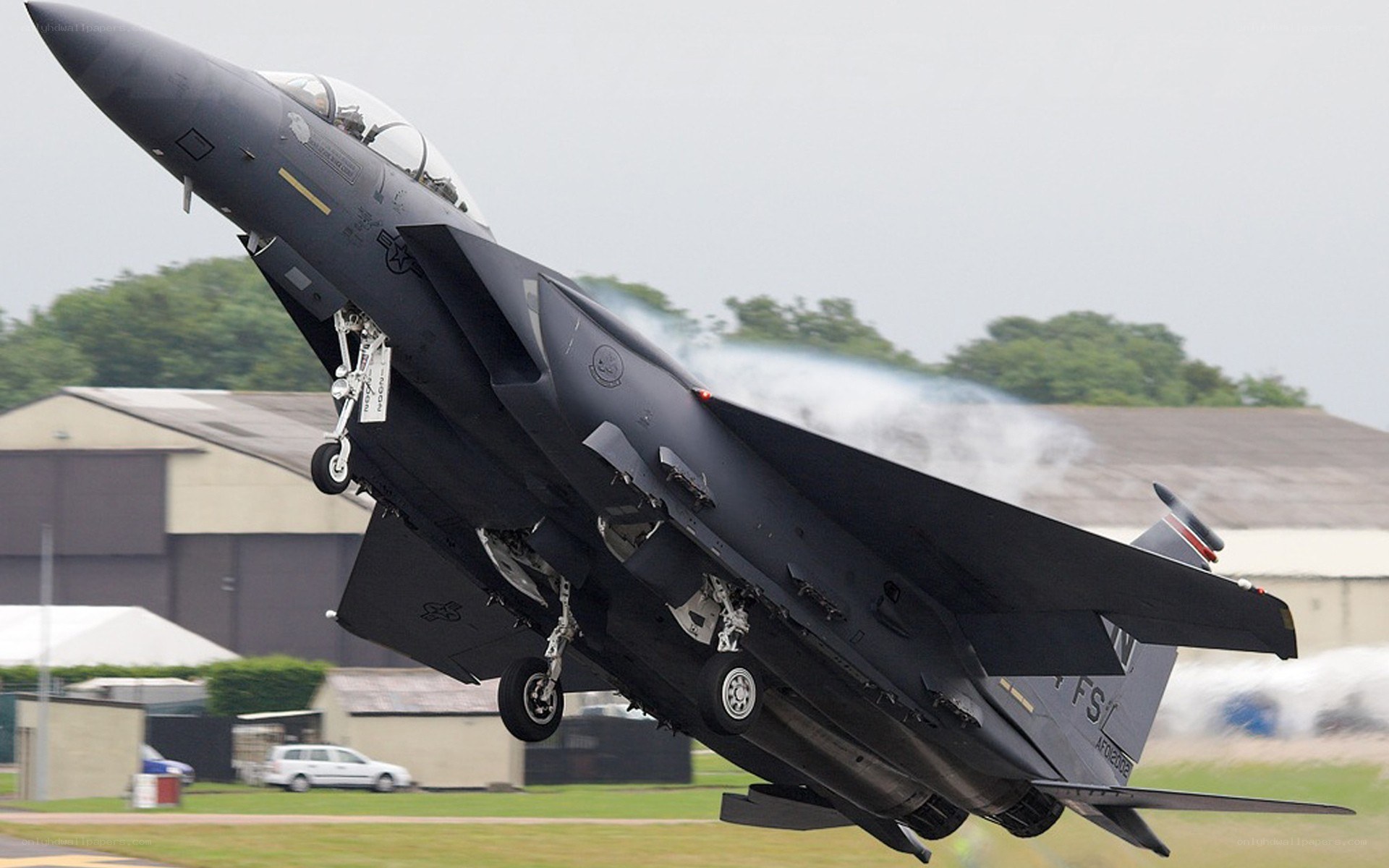 F-15 fighter jet taking off
