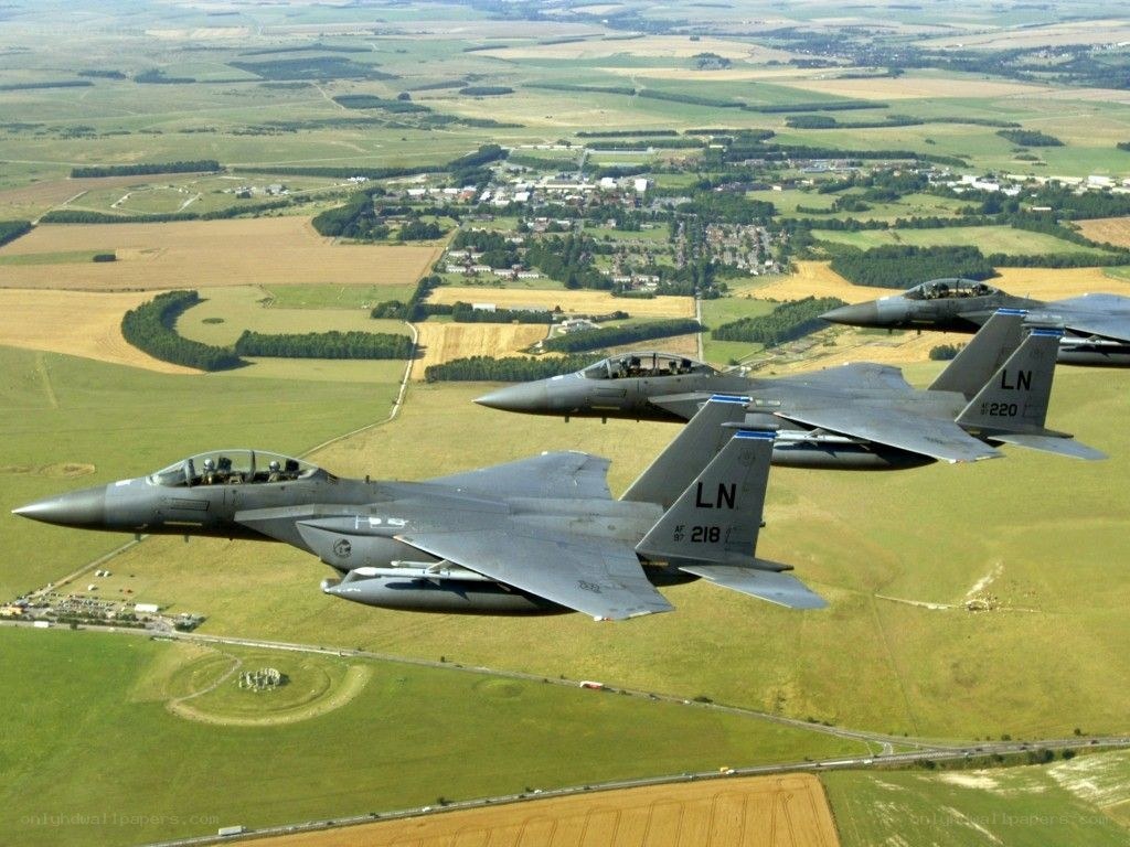 F-15 fighter jets in formation