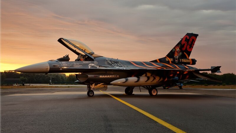 F-16 Fighter Jet — Gray, Dramatic, Sunset, Photograph, Aircraft
