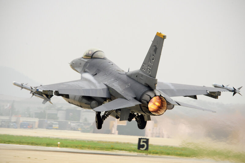 F-16 Fighter Jet — Gray, Dynamic, Morning