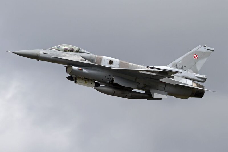 F-16 Fighter Jet — Gray, Neutral, Photograph, Aircraft