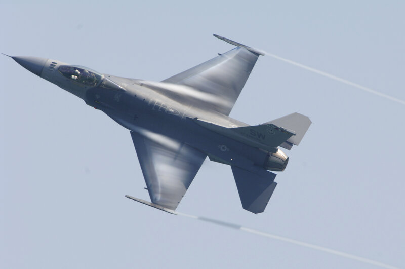F-16 fighter jet in flight