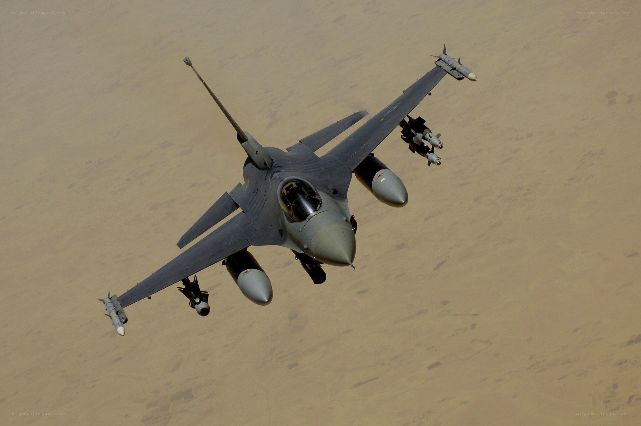 F-16 fighter jet in flight
