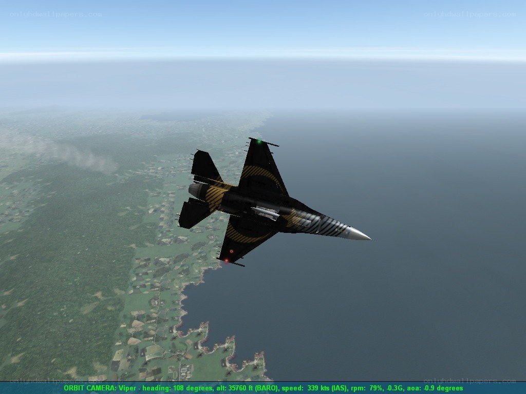 F-16 fighter jet in flight