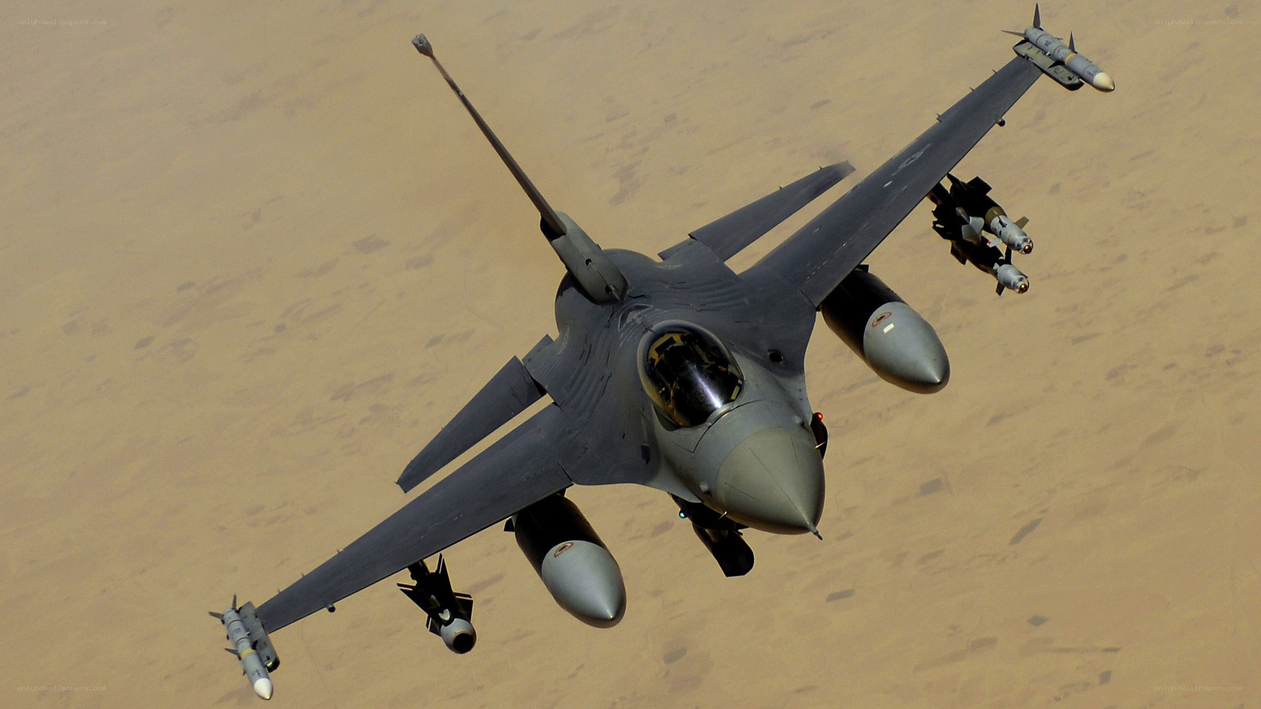 F-16 fighter jet in flight