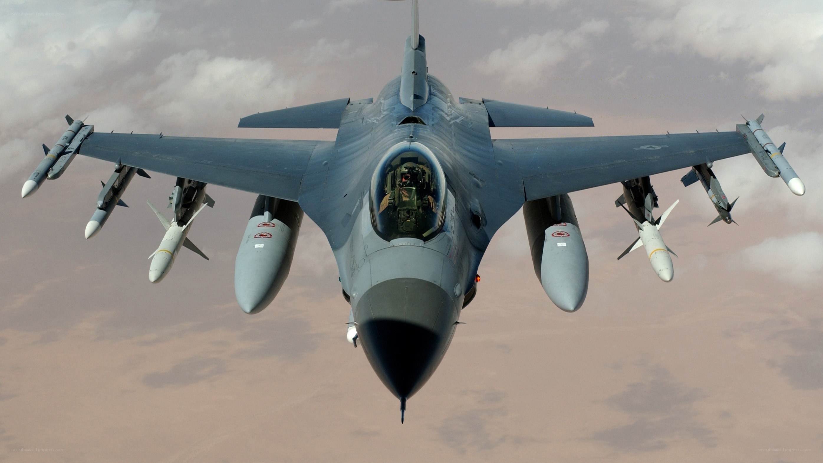 F-16 fighter jet in flight