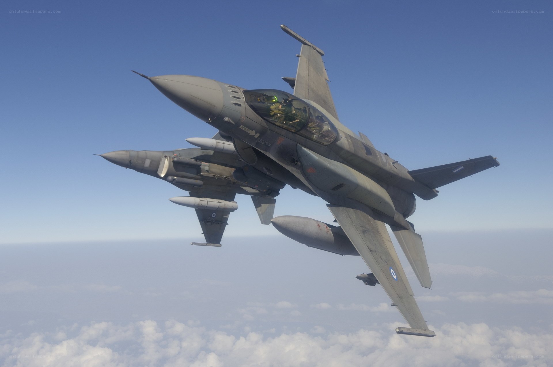 F-16 fighter jet in flight