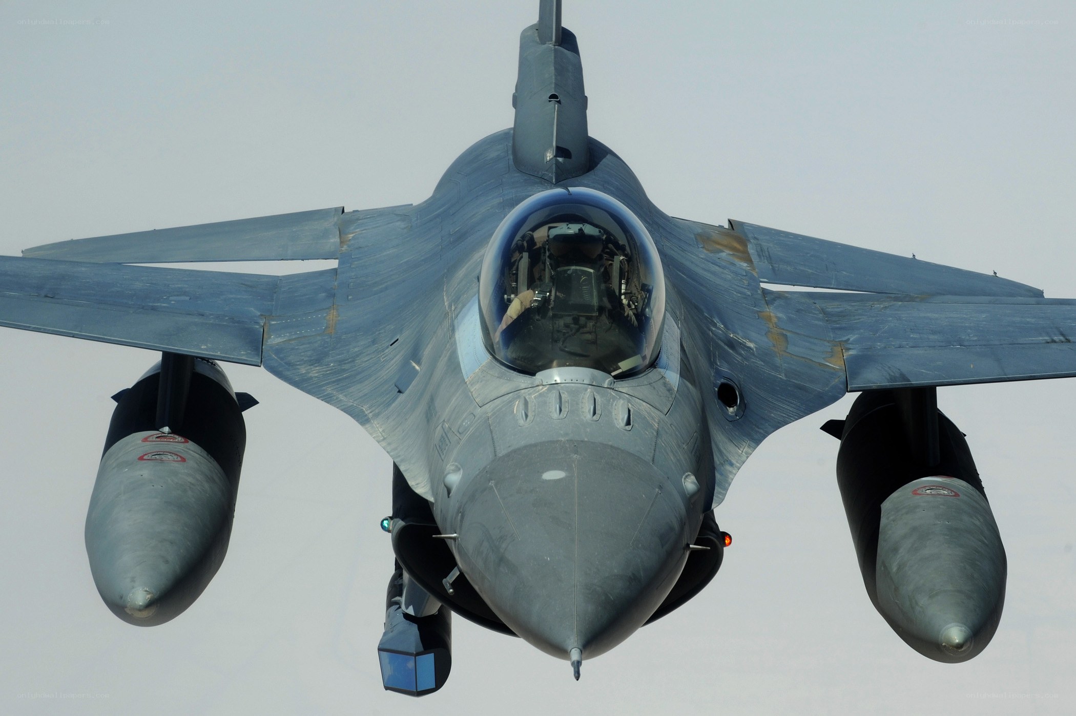 F-16 fighter jet in flight