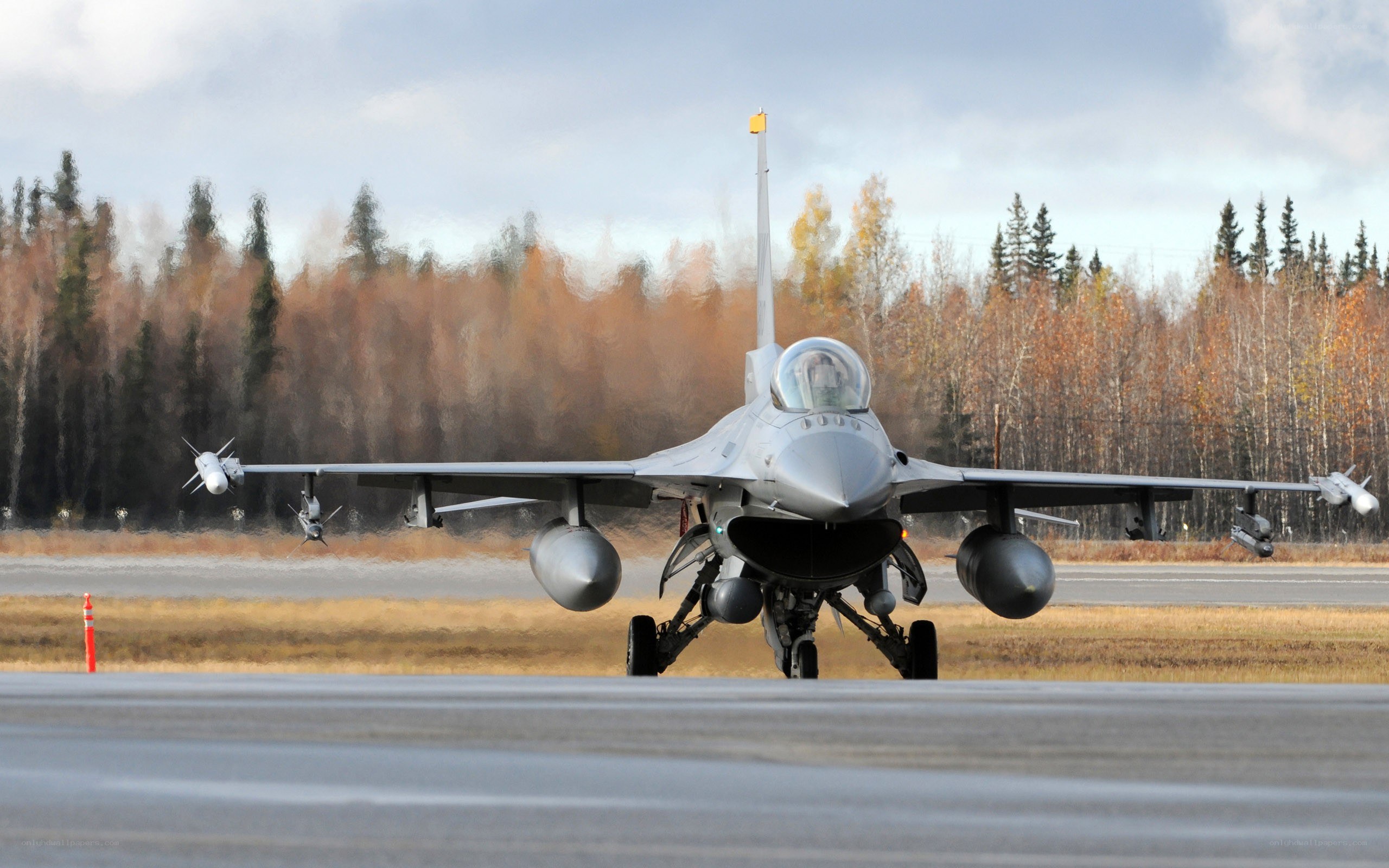 F-16 fighter jet on runway