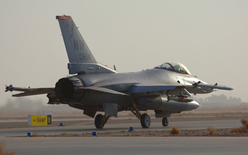 F-16 fighter jet on runway