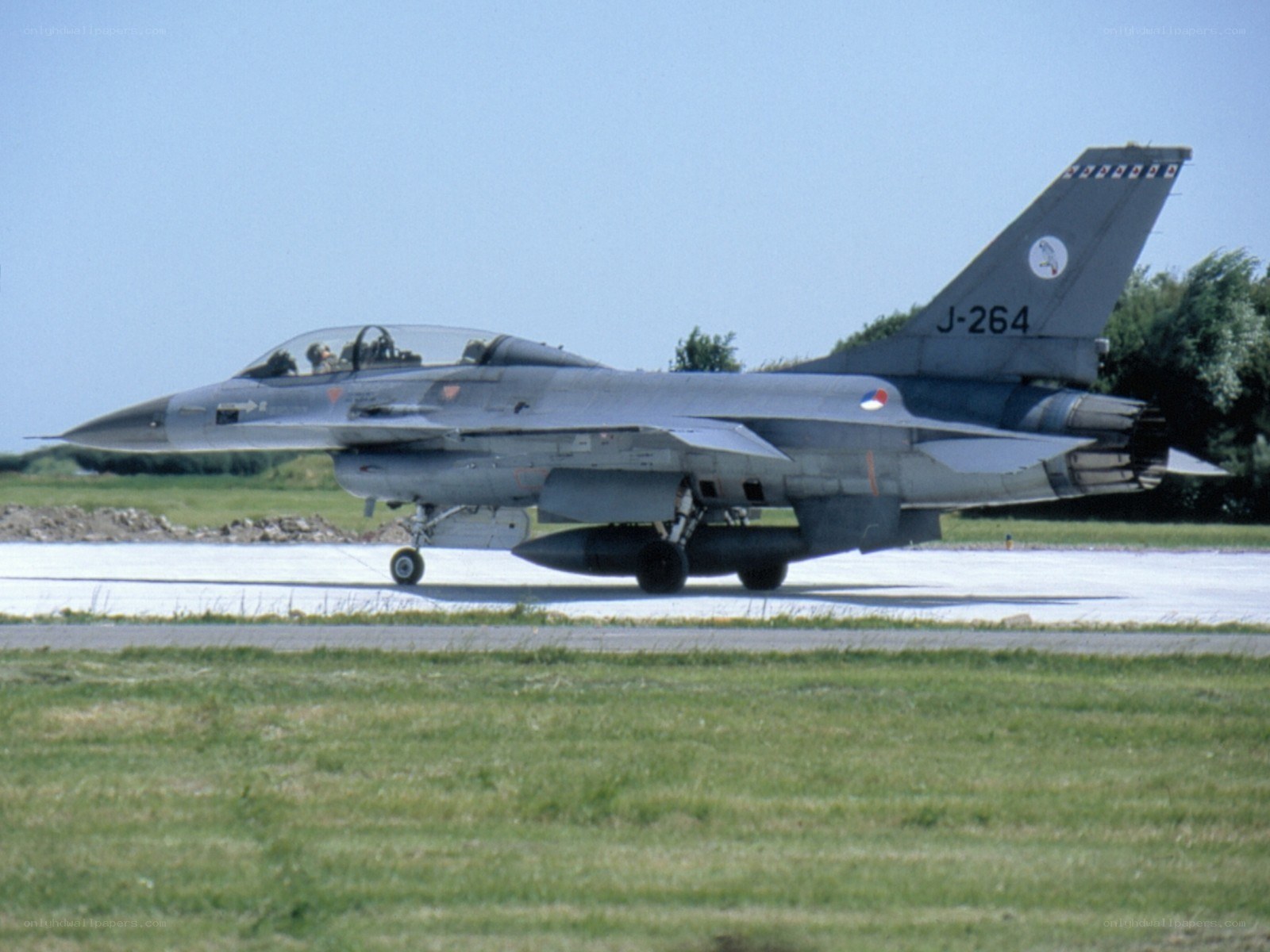 F-16 fighter jet on runway