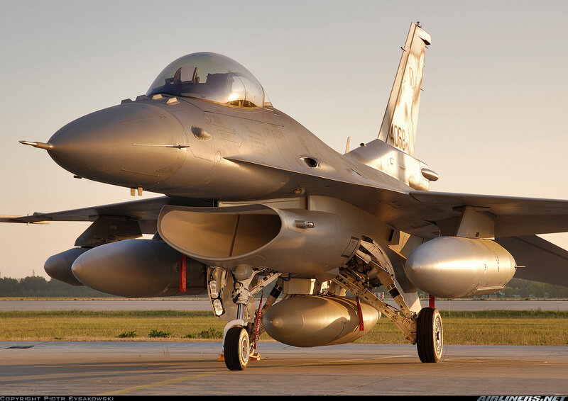 F-16 fighter jet on tarmac