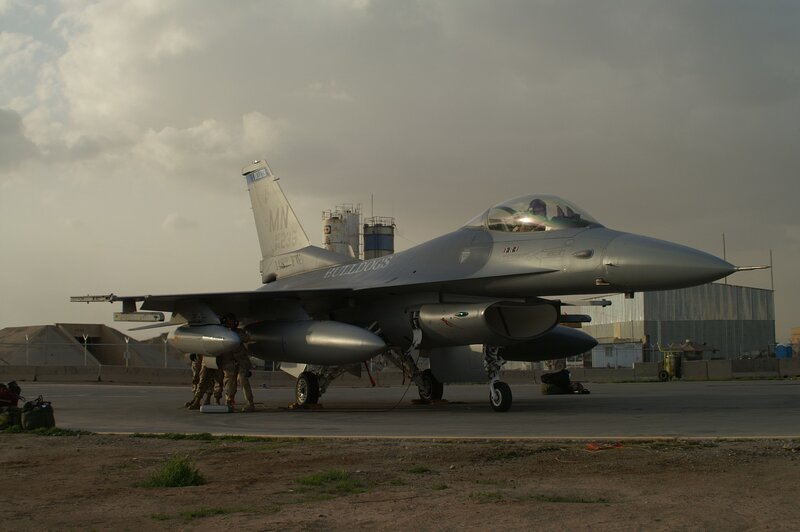 F-16 fighter jet on tarmac