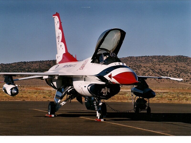 F-16 Fighter Jet — White, Calm