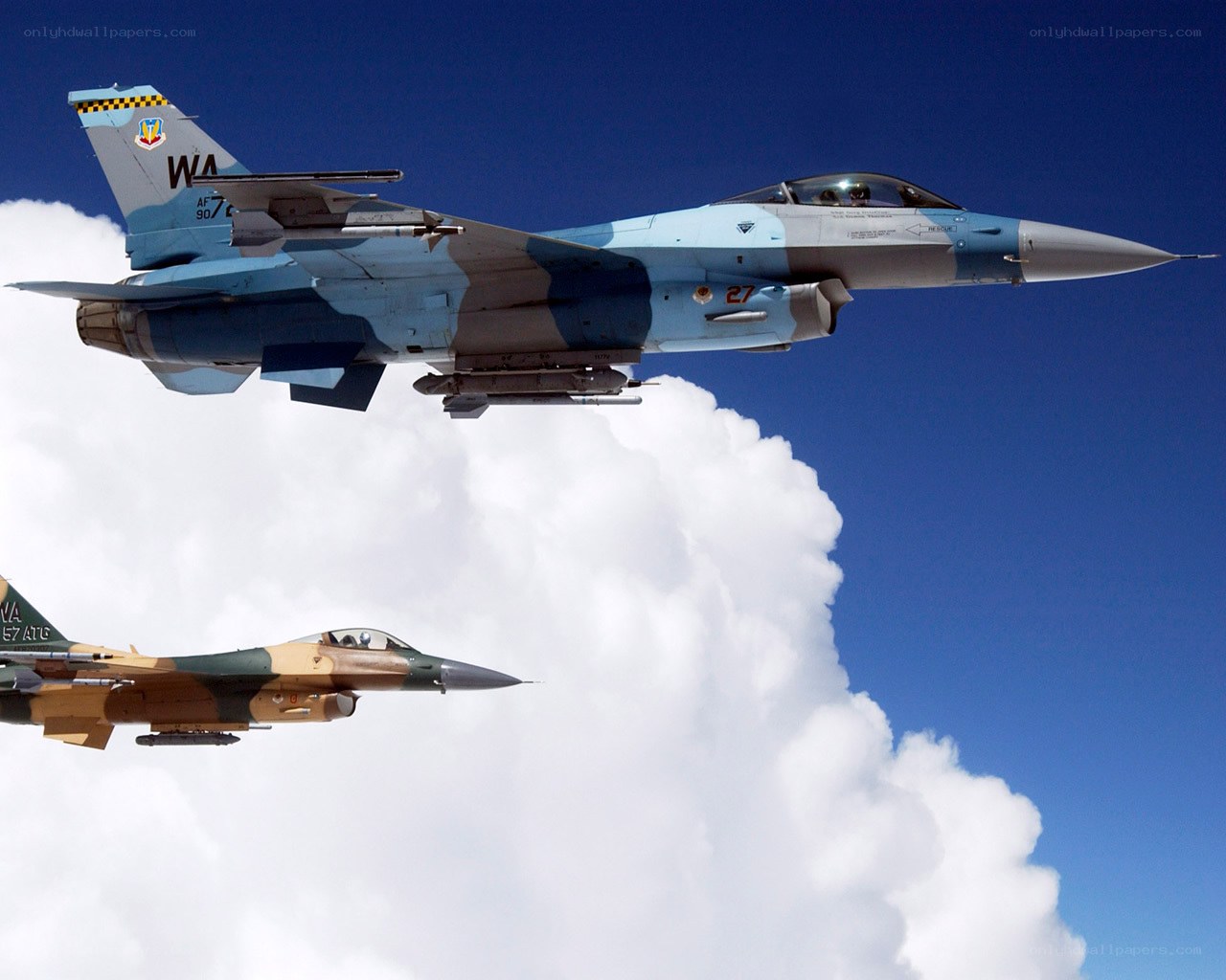 F-16 fighter jets in flight