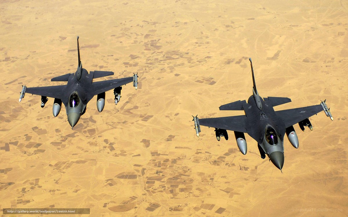 F-16 fighter jets in flight