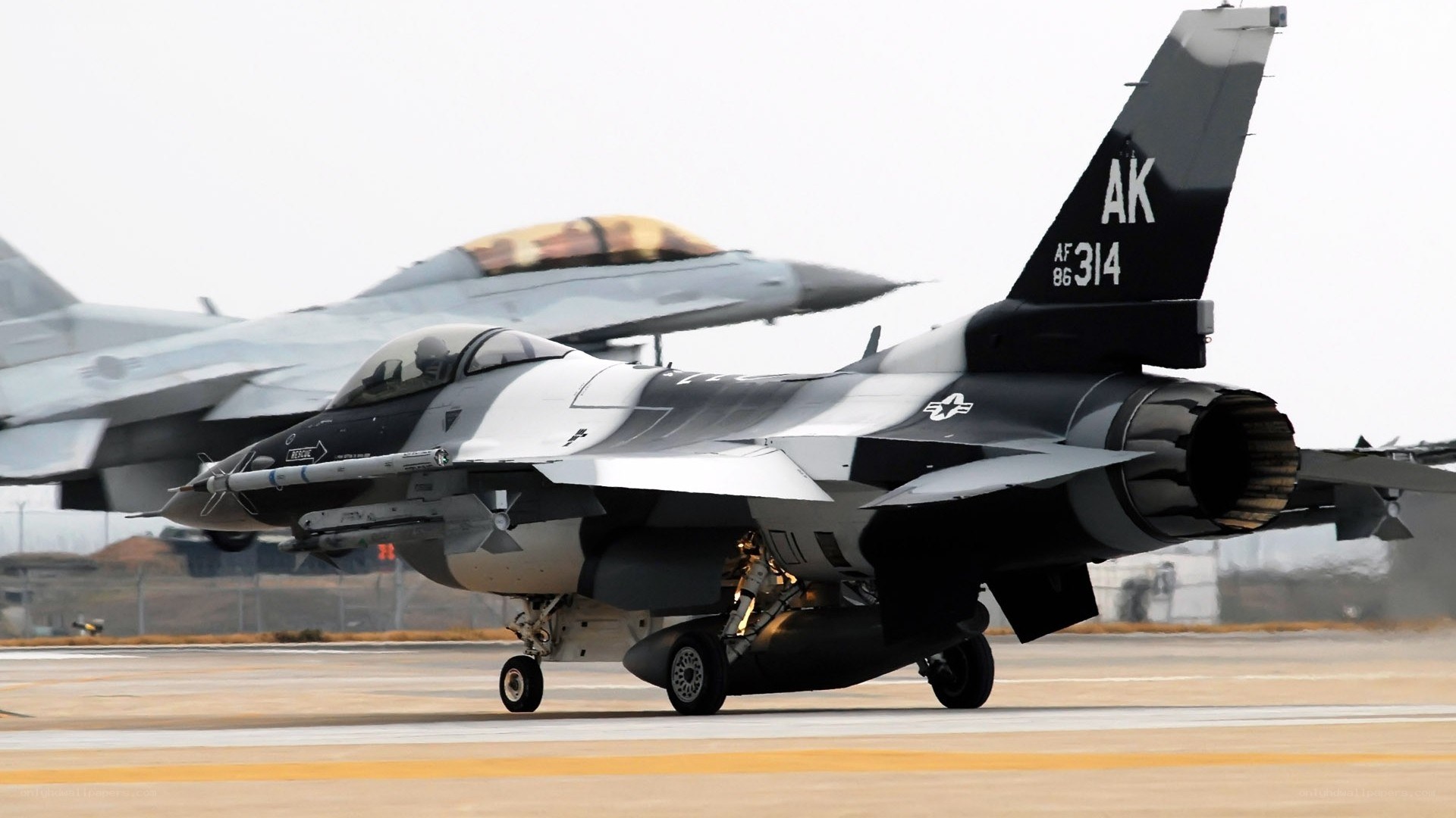F-16 fighter jets on runway