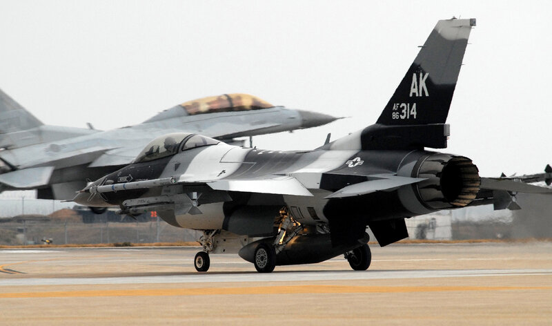 F-16 fighter jets on runway