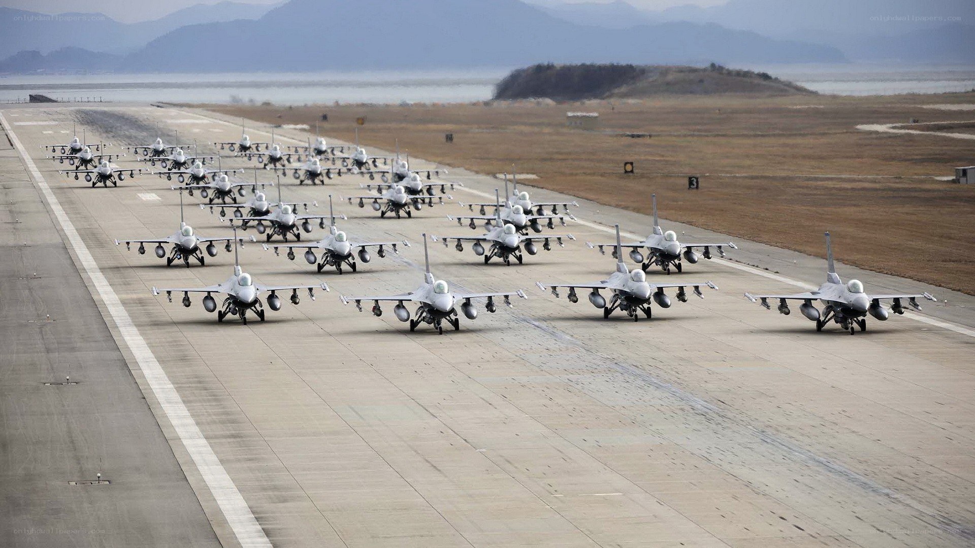 F-16 fighter jets on runway