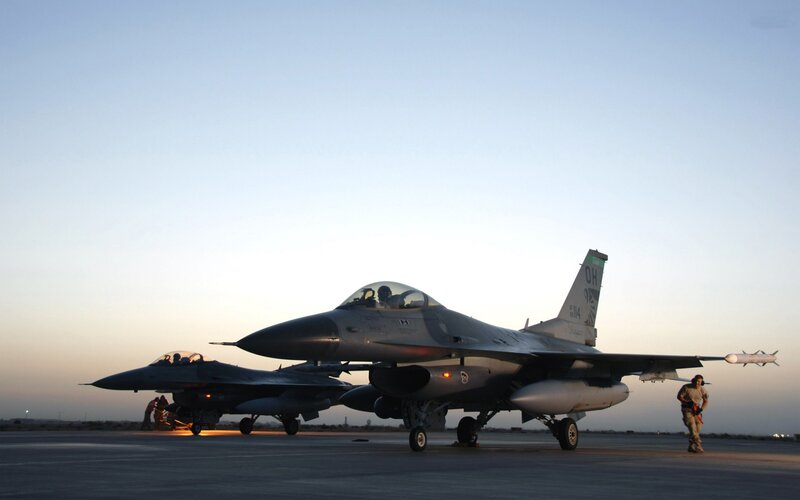 F-16 Fighter Jets on Tarmac — Gray