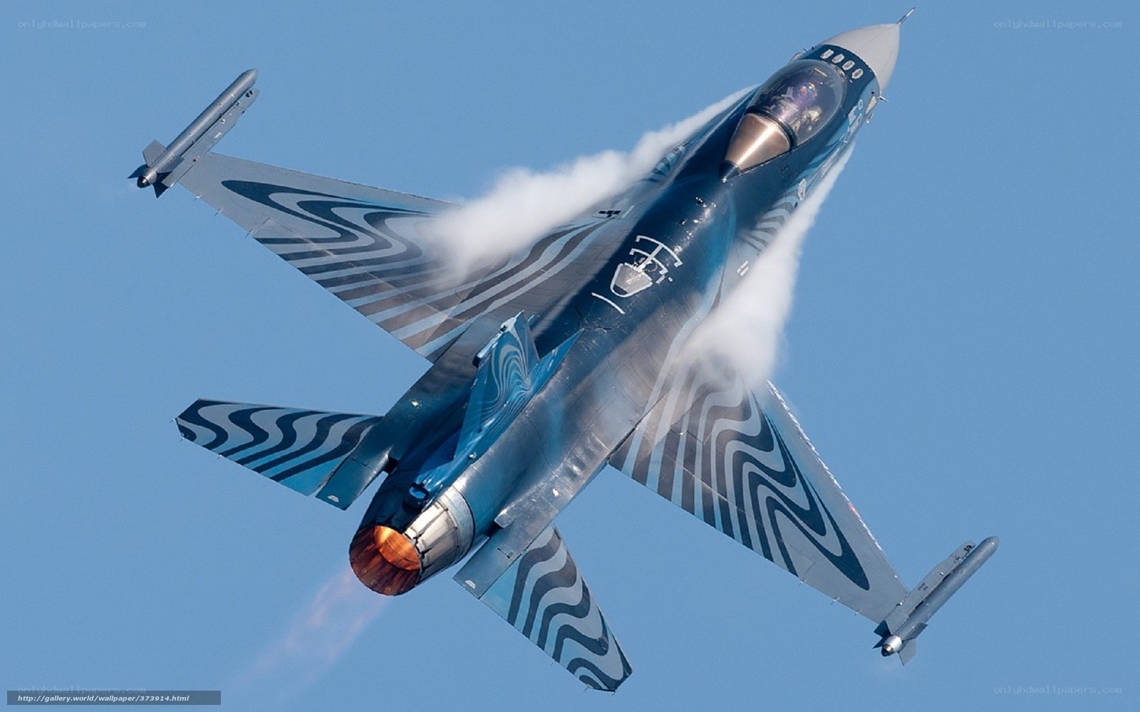 F-16 jet in flight