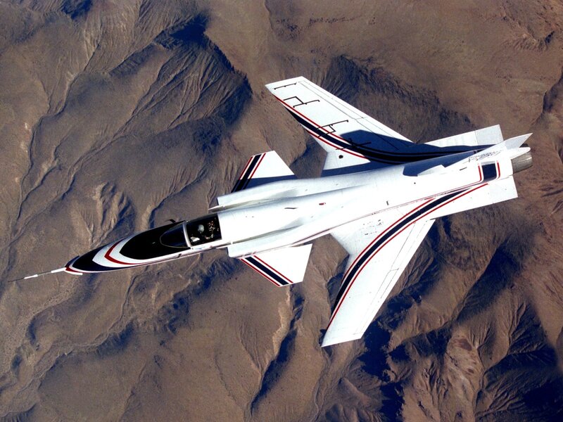 F-16 jet in flight
