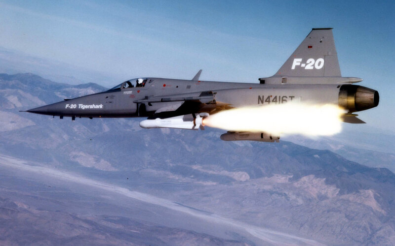 F-20 Tigershark in flight