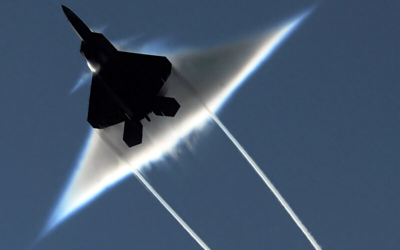 F-22 Raptor breaking sound barrier