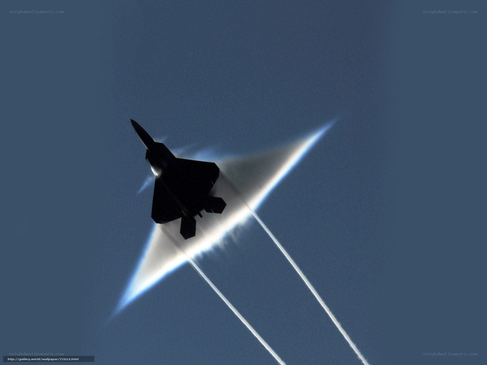 F-22 Raptor breaking sound barrier