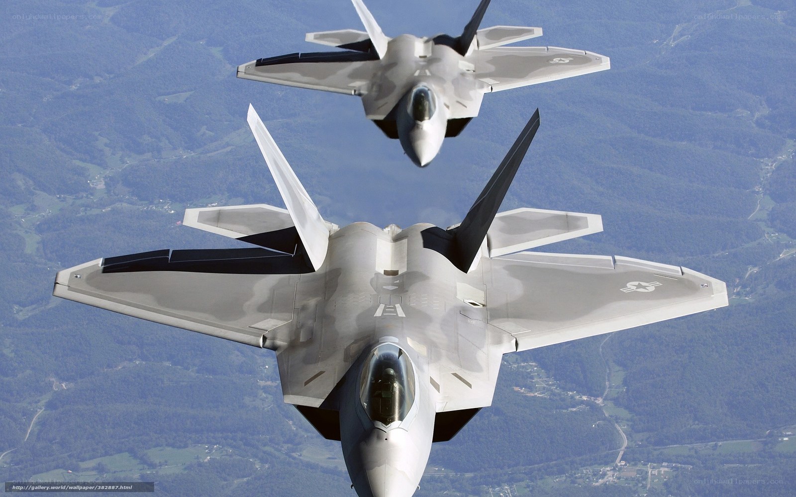 F-22 Raptor fighter jets in flight