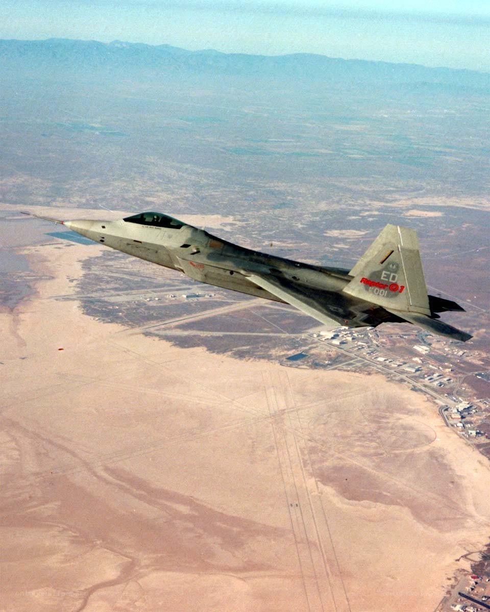 F-22 Raptor in flight