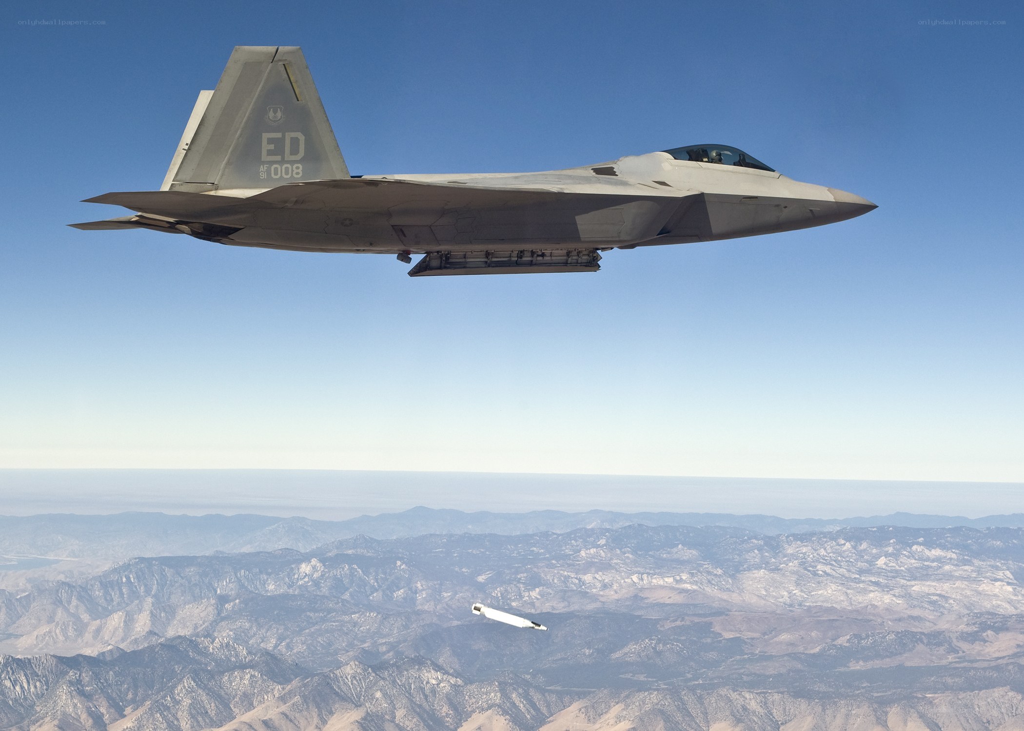 F-22 Raptor in flight
