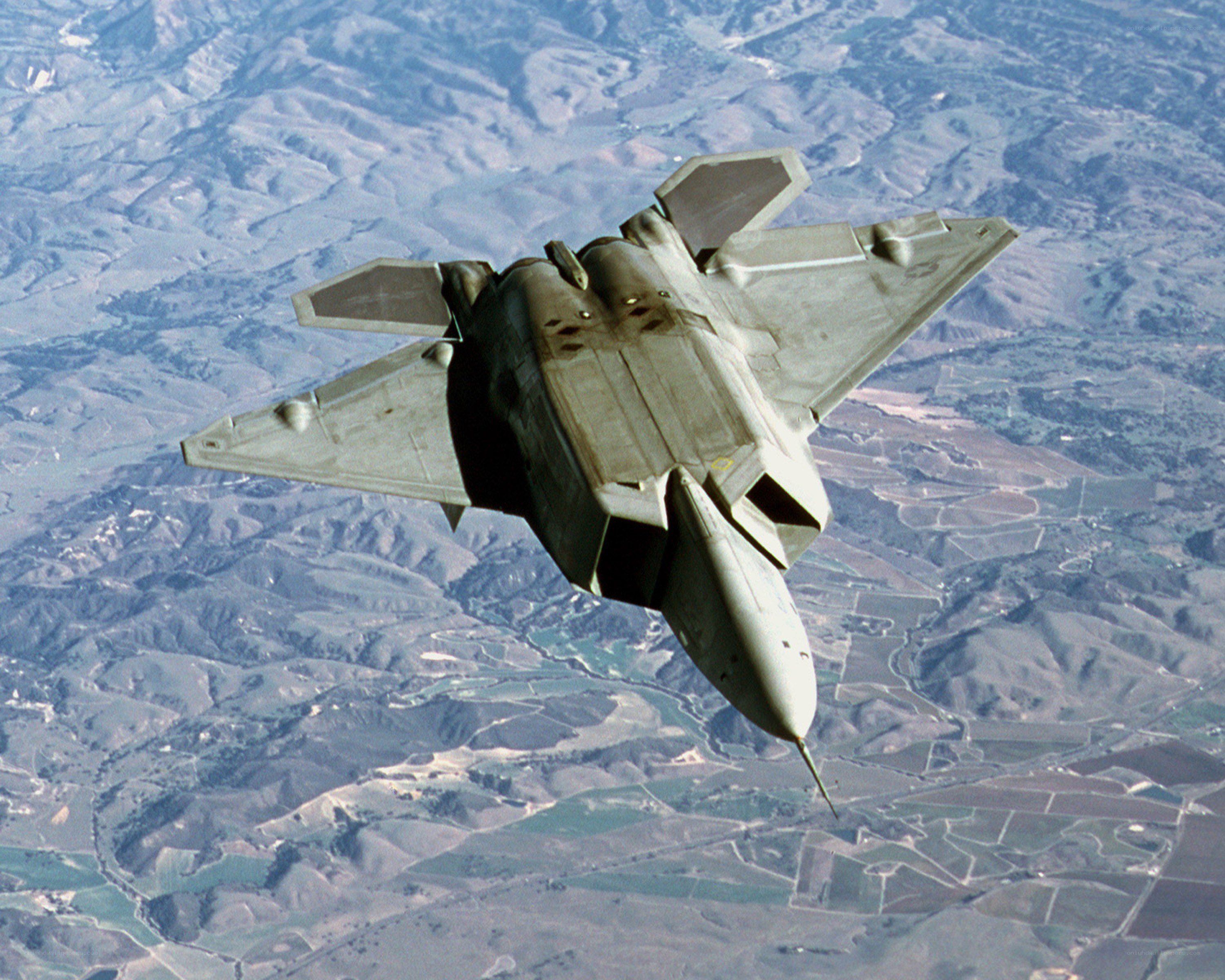 F-22 Raptor in flight