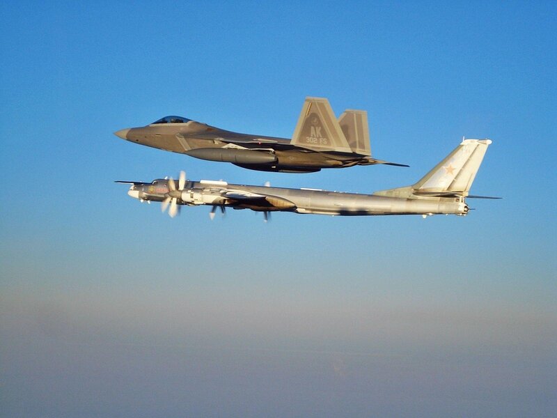F-22 Raptor intercepts Russian bomber