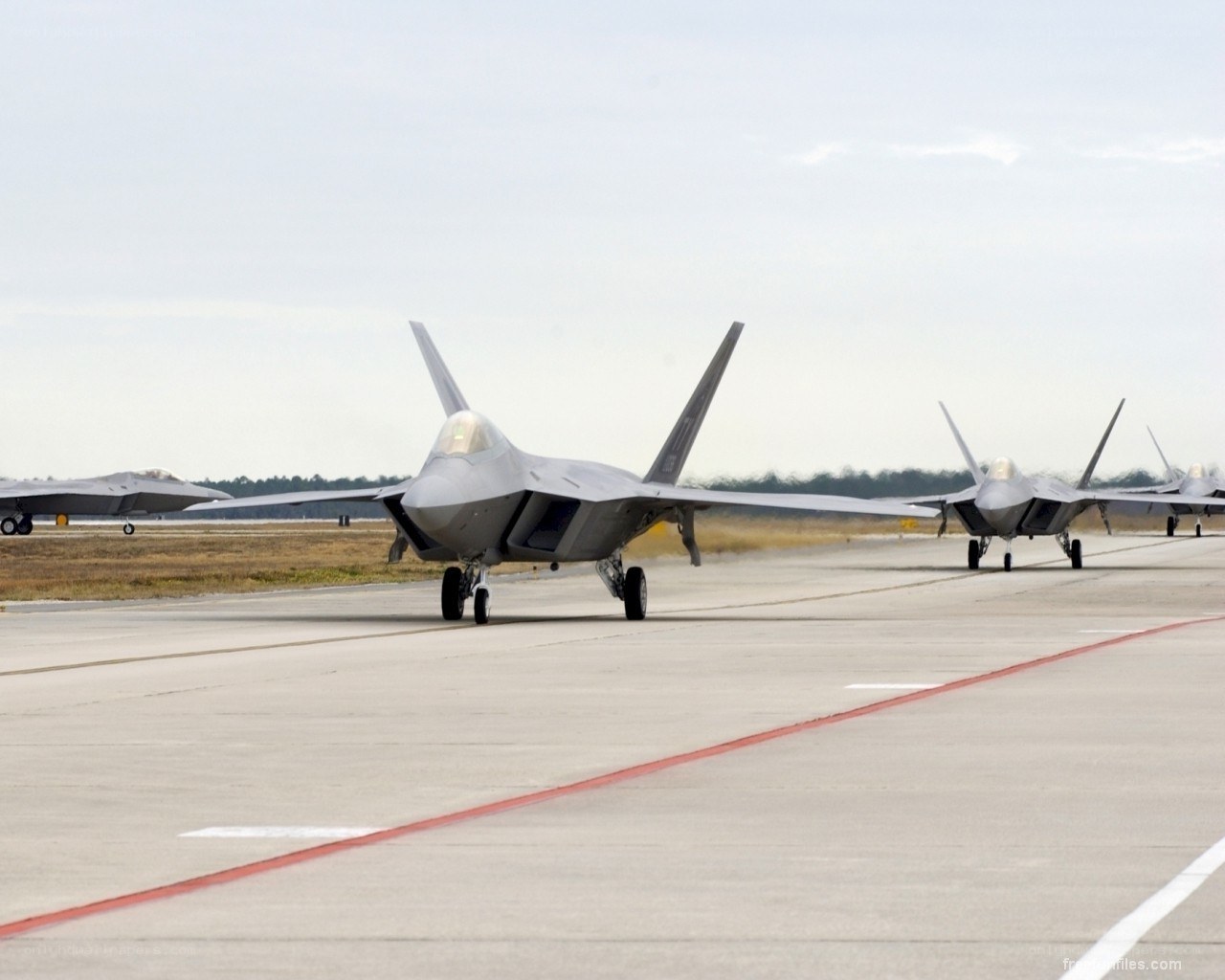 F-22 Raptor jets on runway