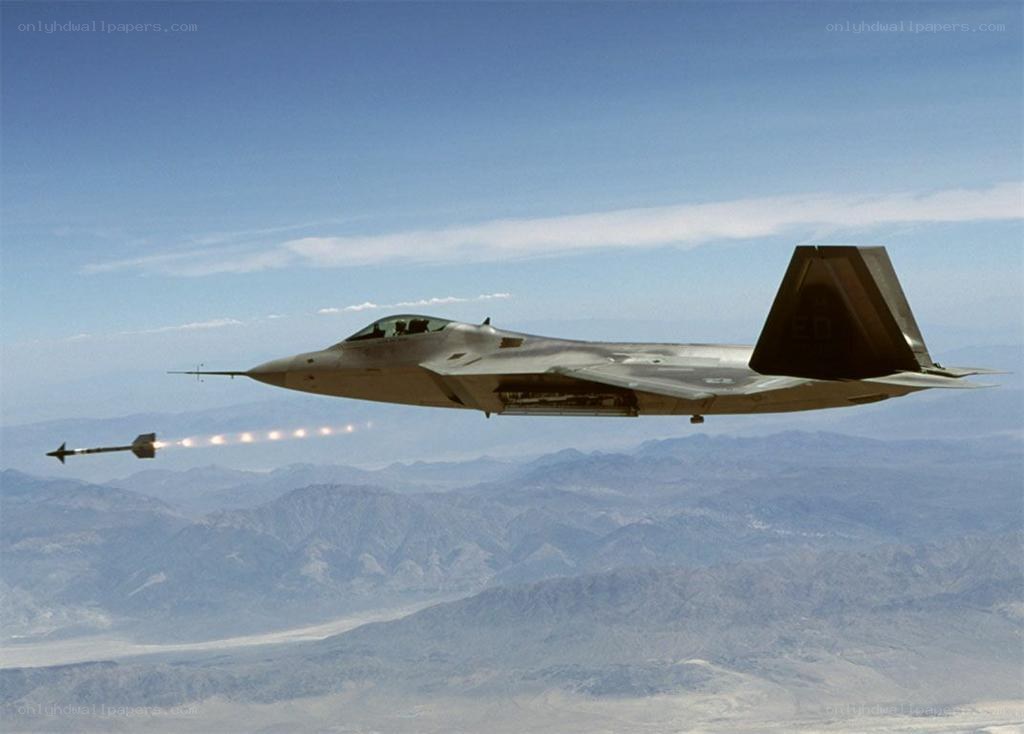 F-22 Raptor missile launch