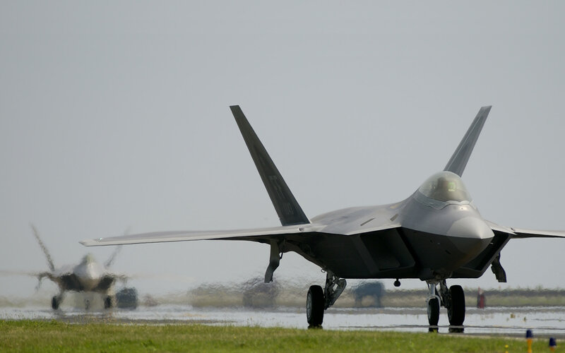 F-22 Raptor on runway