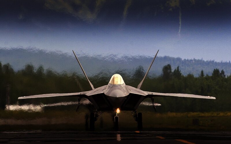 F-22 Raptor on the runway