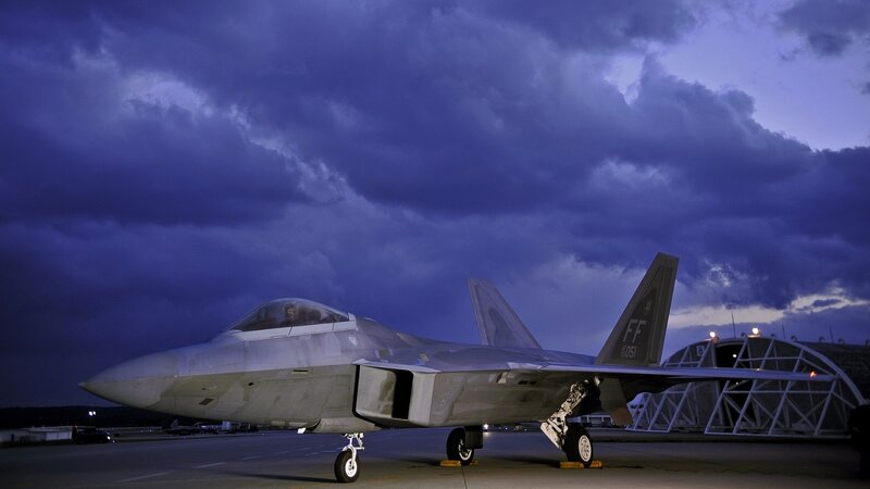 F-22 Raptor on the tarmac