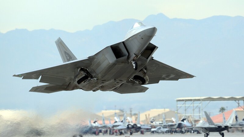 F-22 Raptor taking off