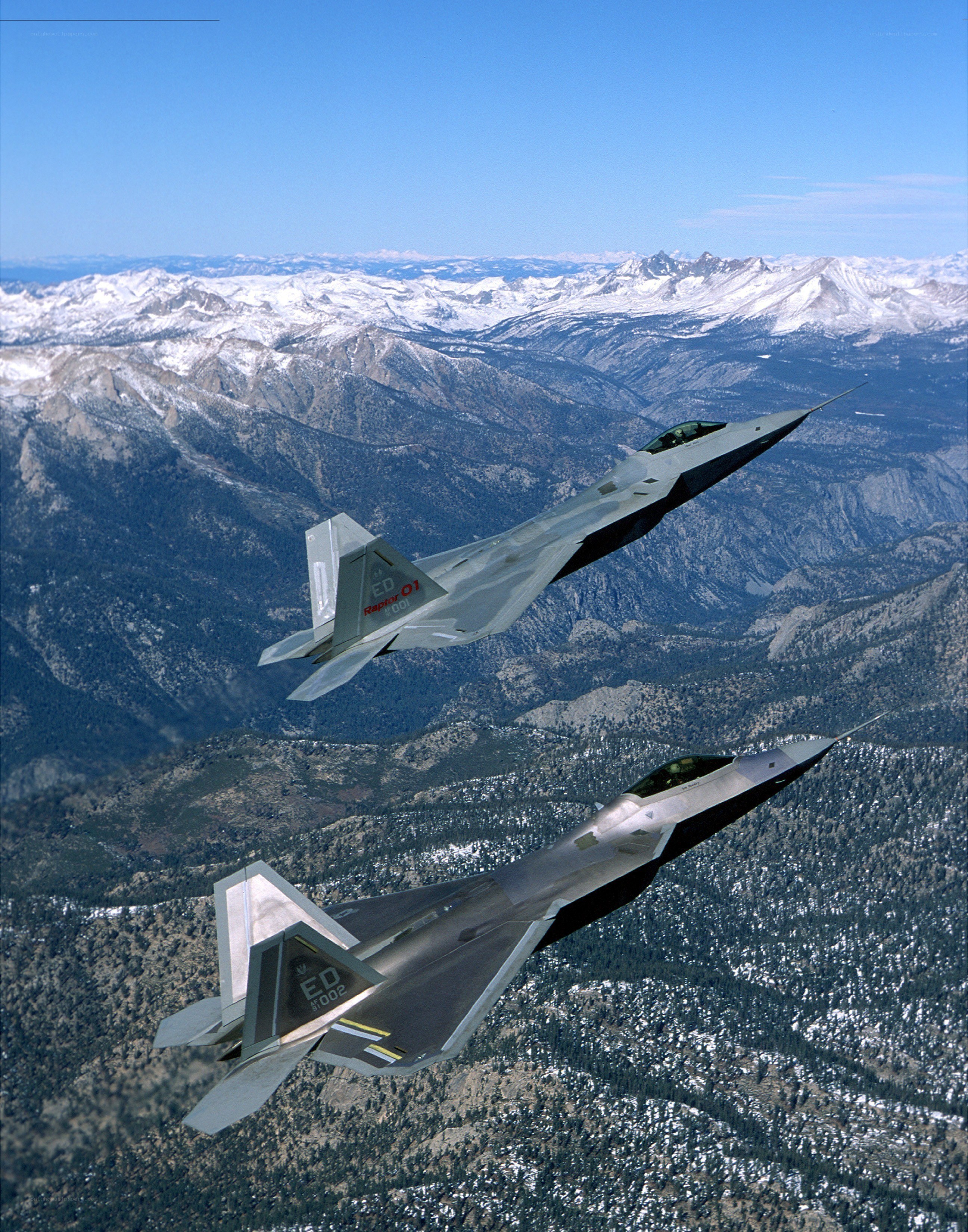 F-22 Raptors in flight