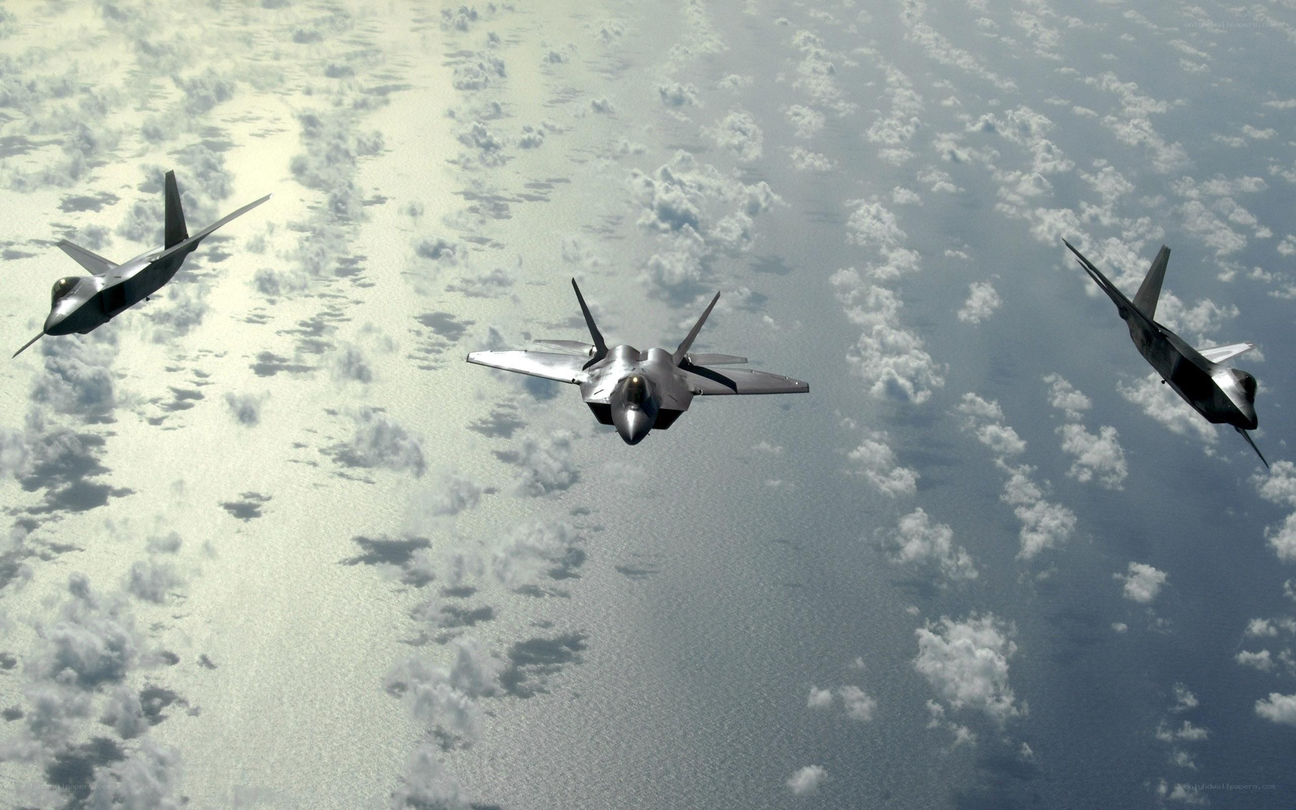 F-22 Raptors in formation