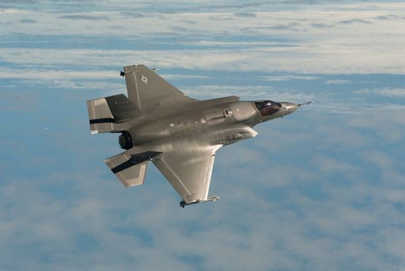 F-35 Fighter Jet — Gray, Calm, Afternoon, Photograph