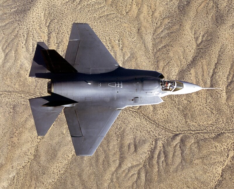 F-35 fighter jet in flight