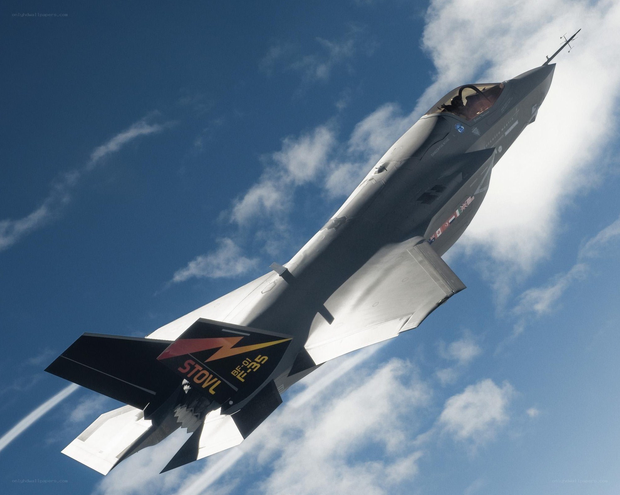 F-35 fighter jet in flight