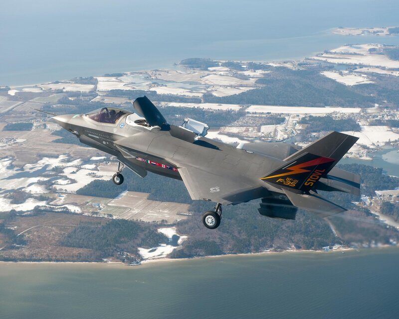 F-35 fighter jet in flight